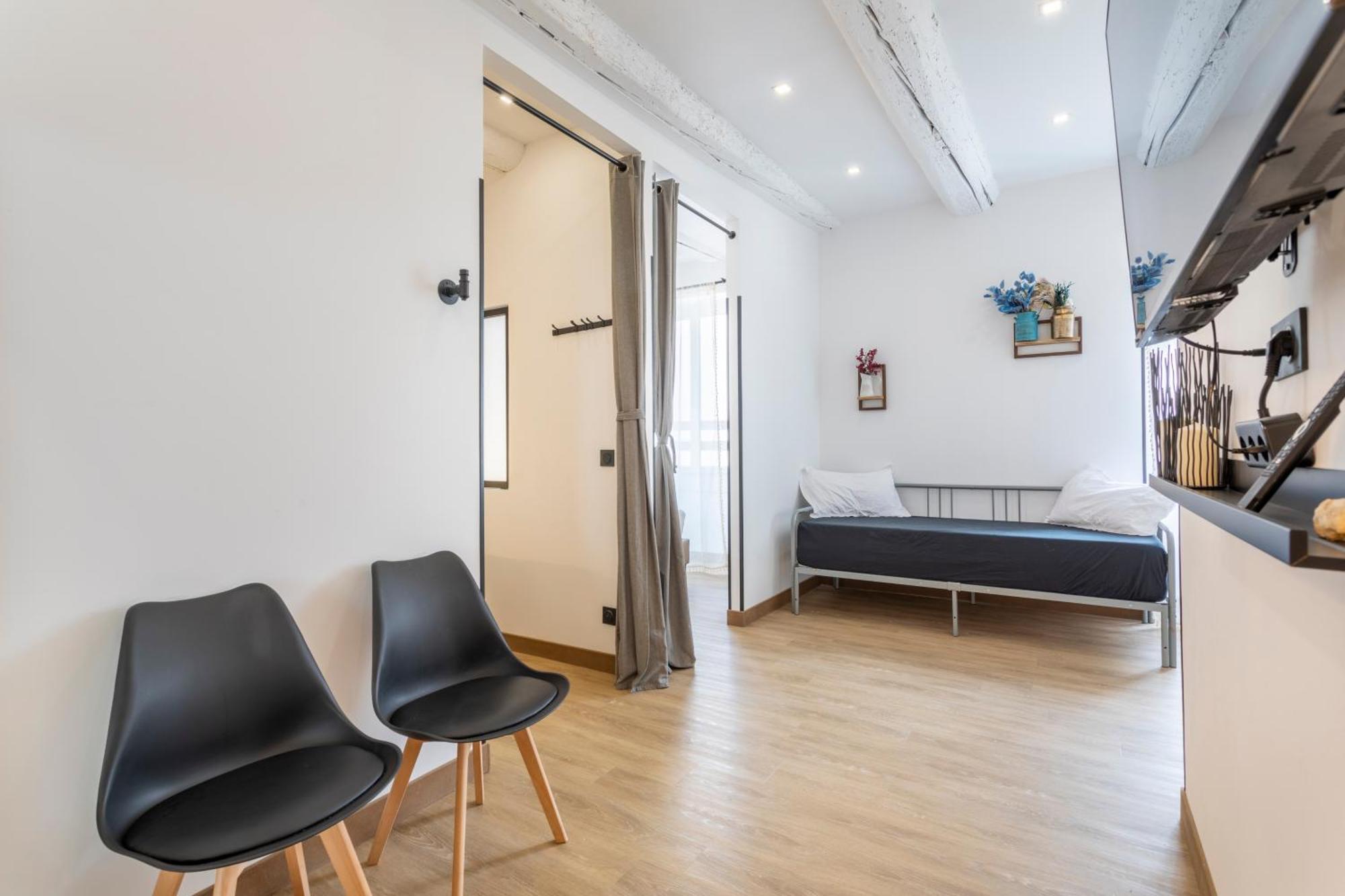 Adira Marseille Panier 2 Etoiles Apartment Екстериор снимка