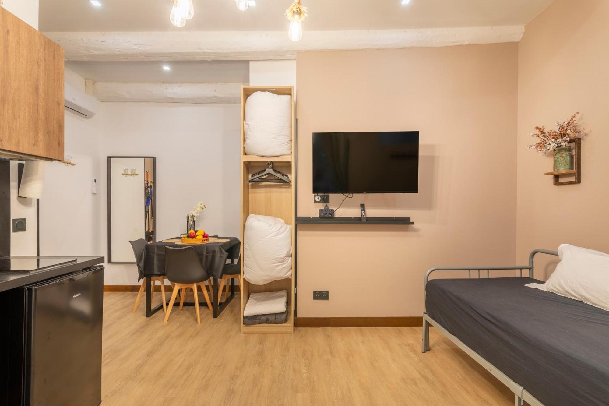 Adira Marseille Panier 2 Etoiles Apartment Екстериор снимка
