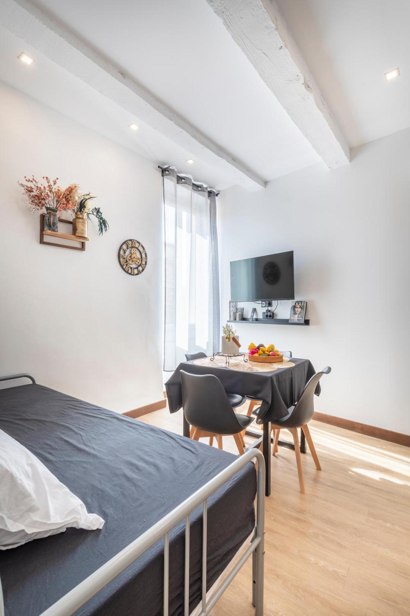 Adira Marseille Panier 2 Etoiles Apartment Екстериор снимка