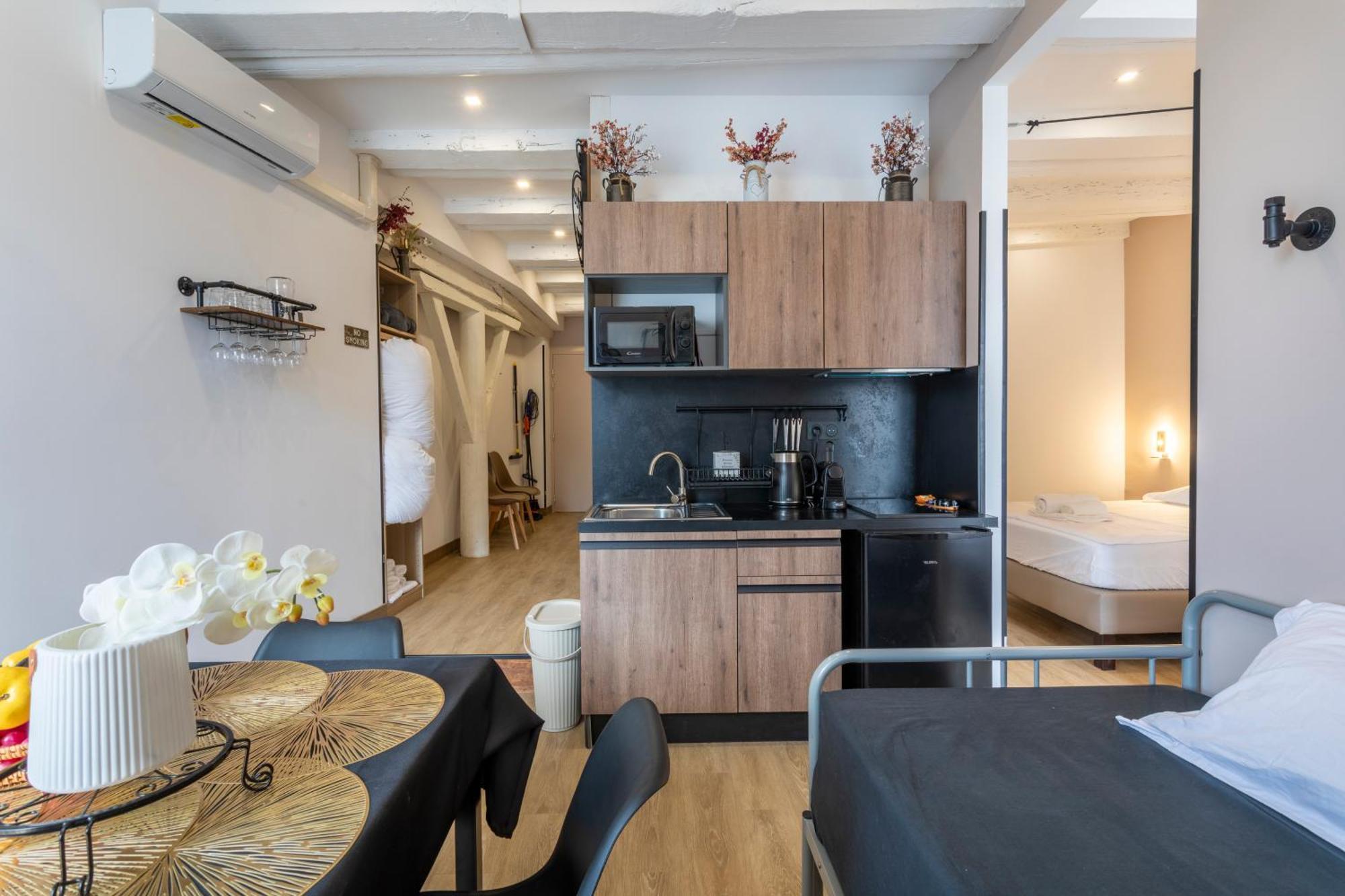Adira Marseille Panier 2 Etoiles Apartment Екстериор снимка