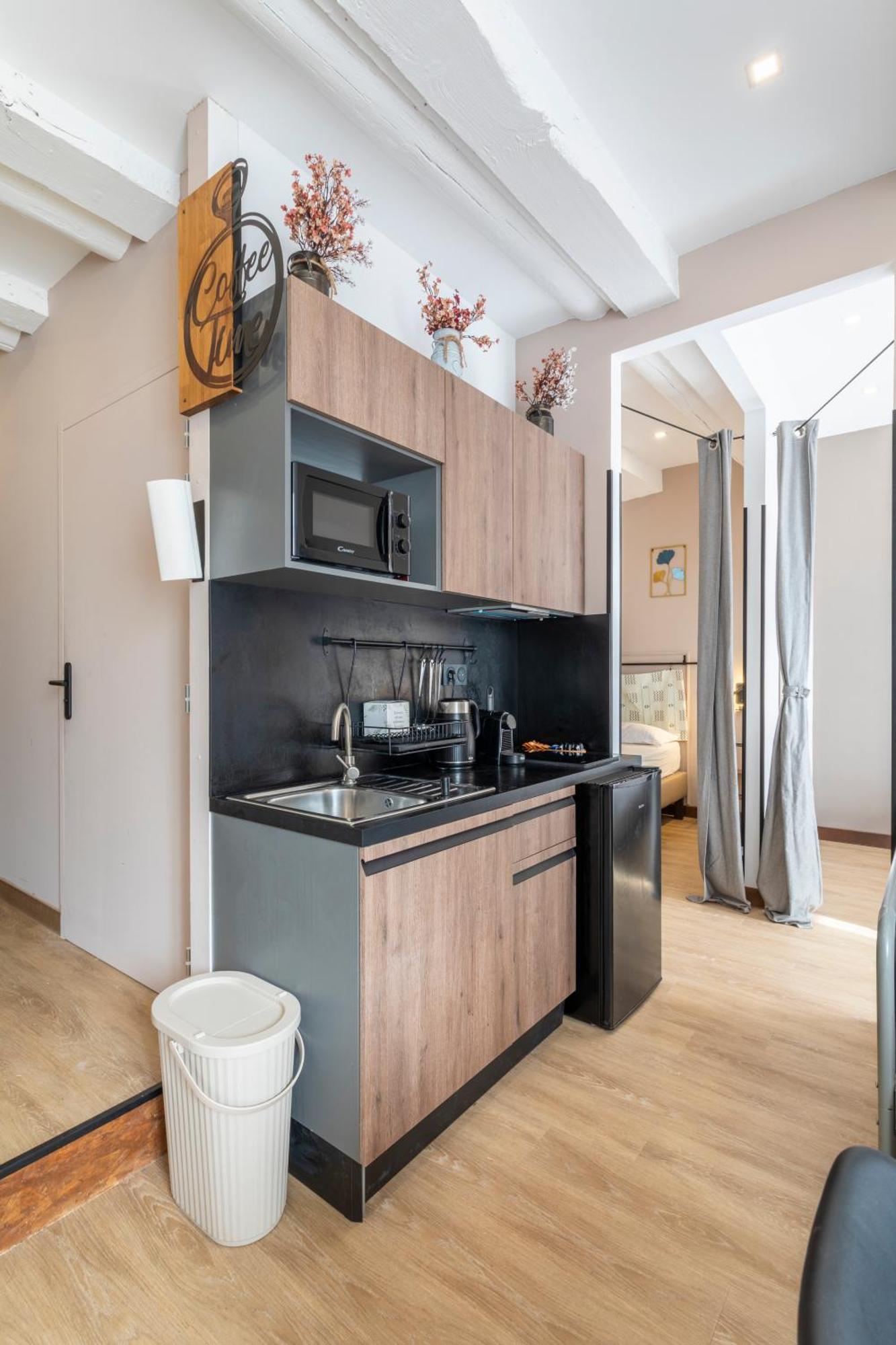 Adira Marseille Panier 2 Etoiles Apartment Екстериор снимка