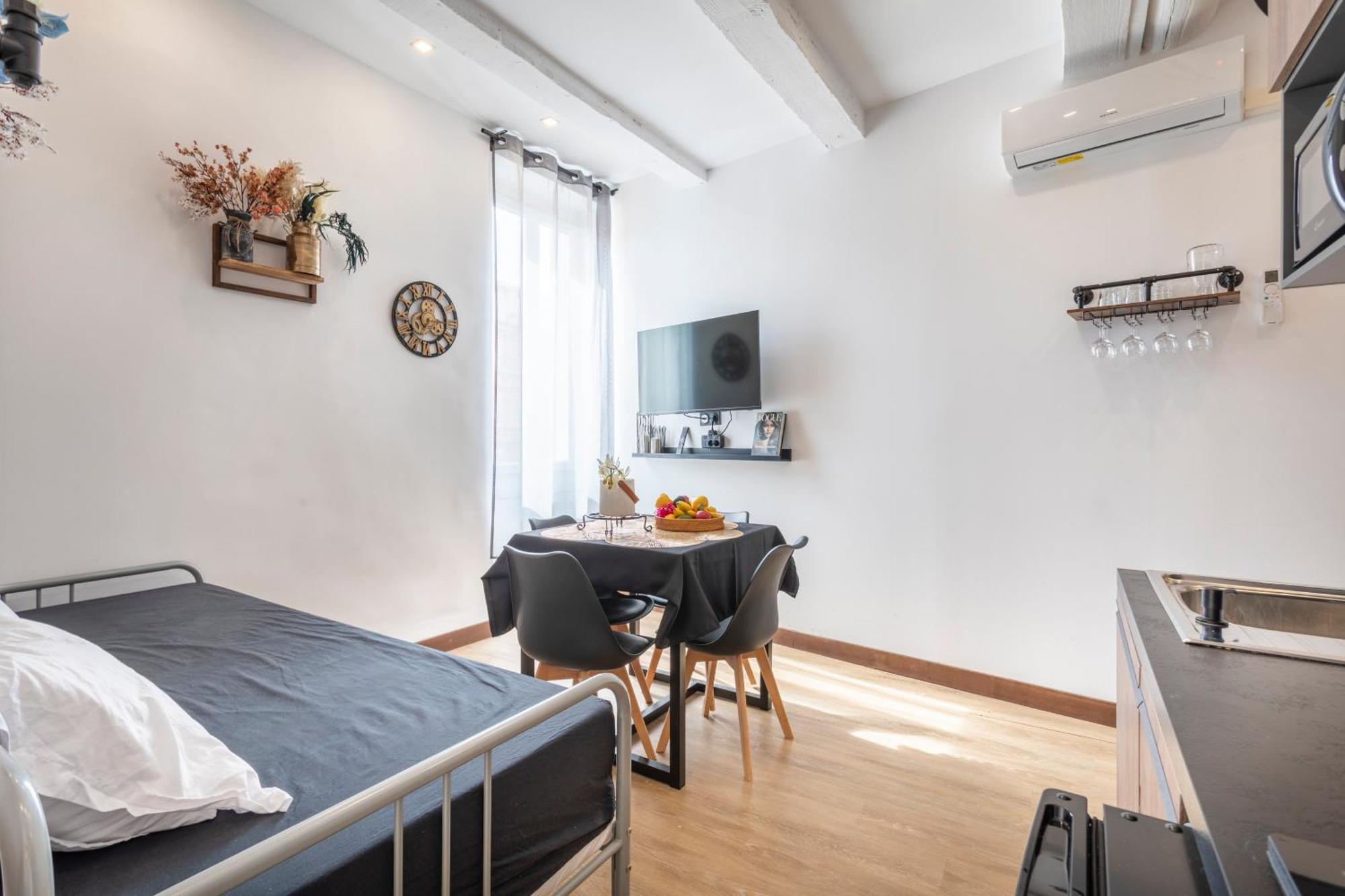 Adira Marseille Panier 2 Etoiles Apartment Екстериор снимка