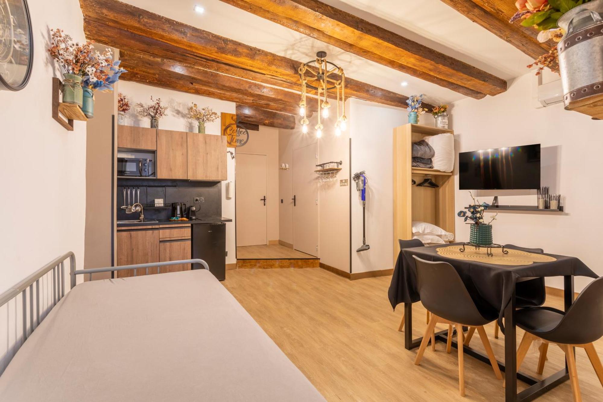 Adira Marseille Panier 2 Etoiles Apartment Екстериор снимка