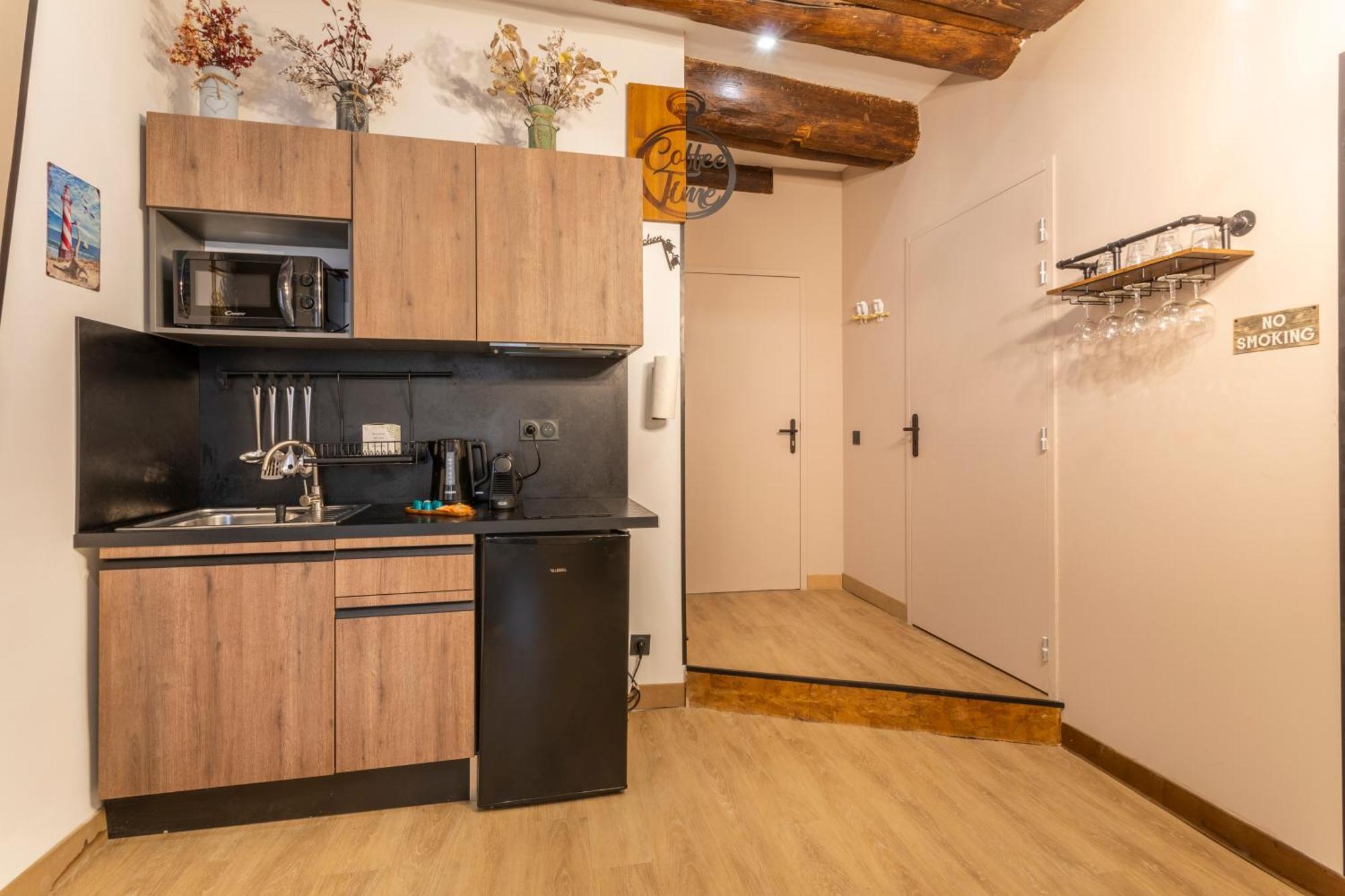 Adira Marseille Panier 2 Etoiles Apartment Екстериор снимка