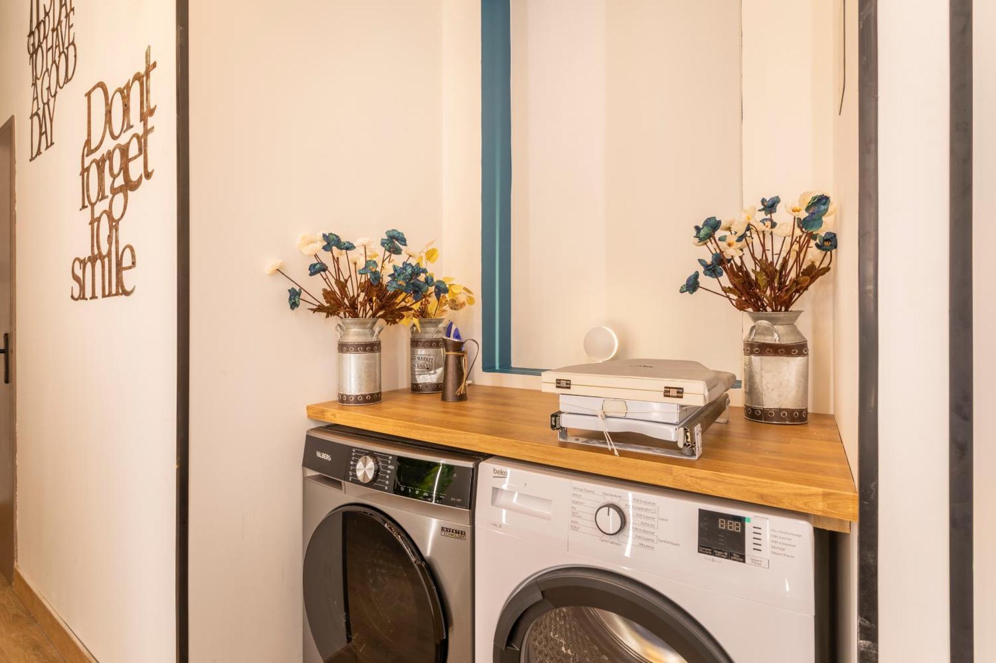 Adira Marseille Panier 2 Etoiles Apartment Екстериор снимка
